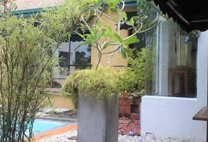 Majatalo Villa Escondite