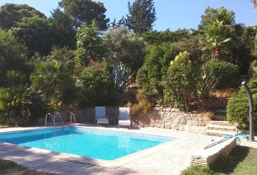 ペンション Villa Le Clos Fleuri