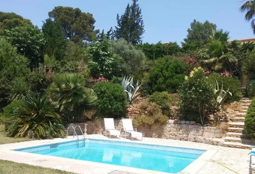 ペンション Villa Le Clos Fleuri