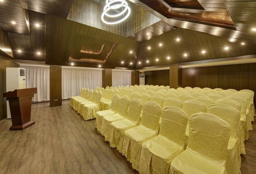 リゾートホテル The Verda Carmona