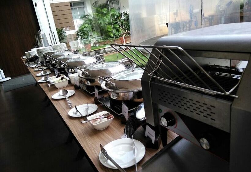 リゾートホテル The Verda Carmona