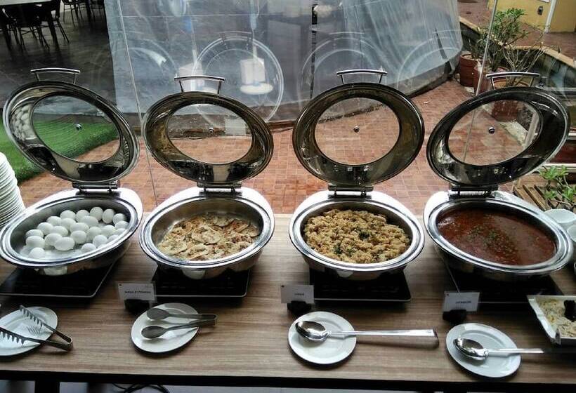 リゾートホテル The Verda Carmona