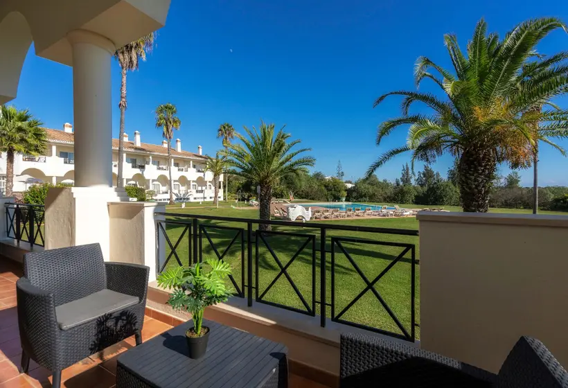 Colina Verde Resort