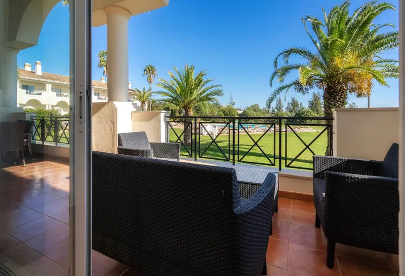 Colina Verde Resort