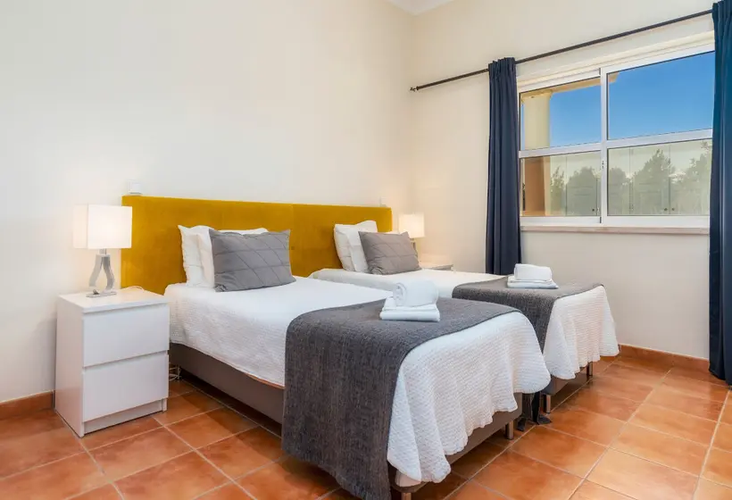 Colina Verde Resort