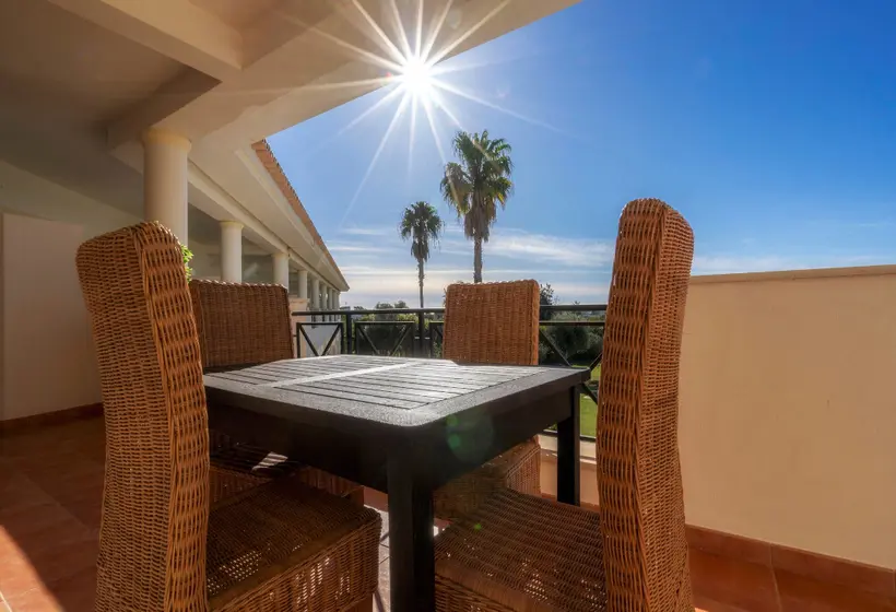 Colina Verde Resort