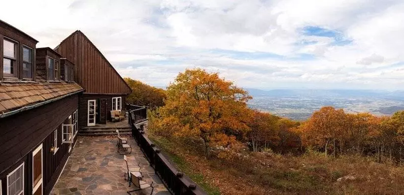 ホテル Big Meadows Lodge