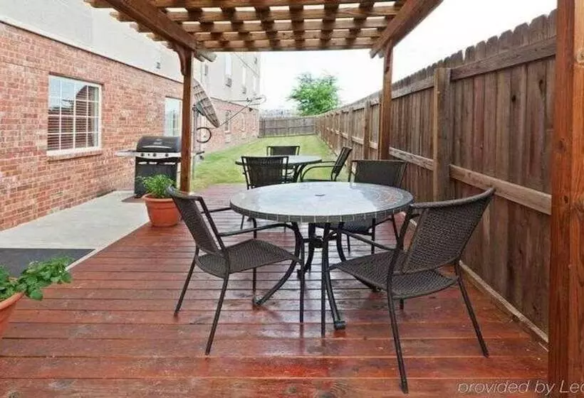 호텔 Affordable Suites Of America Tulsa