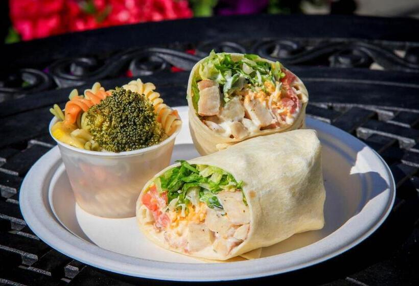 בית מלון כפרי Harbour View Inn