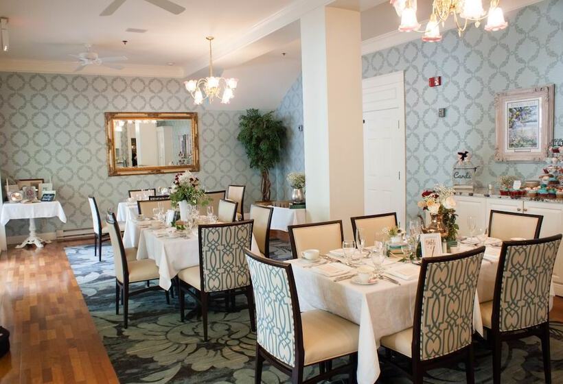 בית מלון כפרי Harbour View Inn