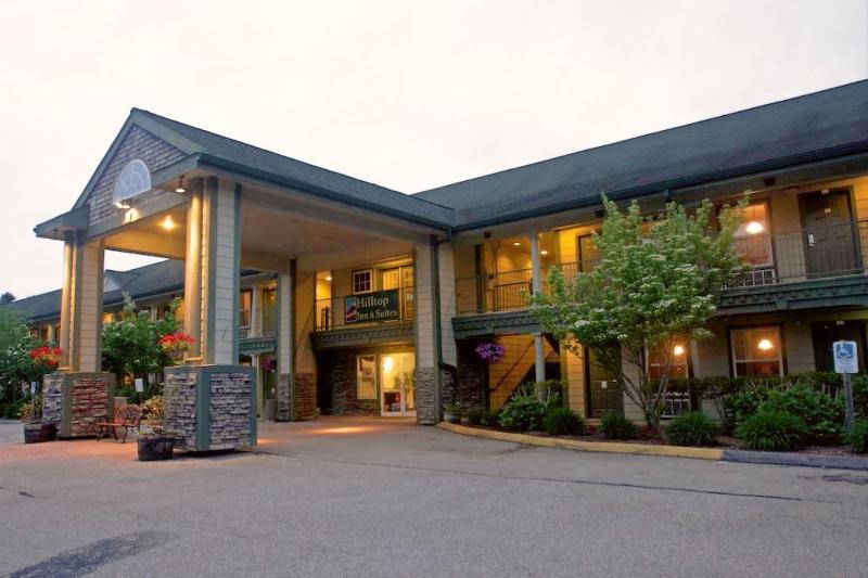 فندق Hilltop Inn & Suites, Near Foxwoods Casino