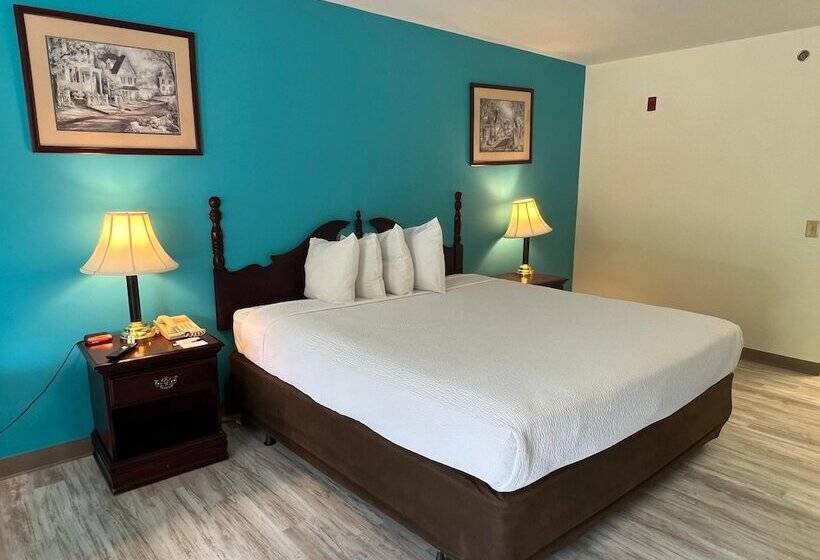فندق Hilltop Inn & Suites, Near Foxwoods Casino