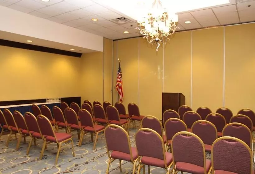 호텔 Holiday Inn Budd Lake Rockaway Area, An Ihg