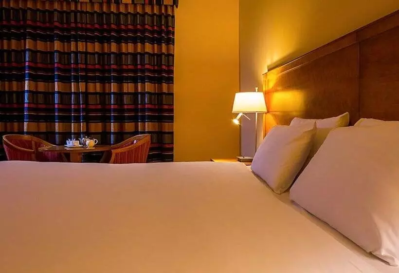 Lady Gregory Hotel, Leisure Club & Beauty Rooms