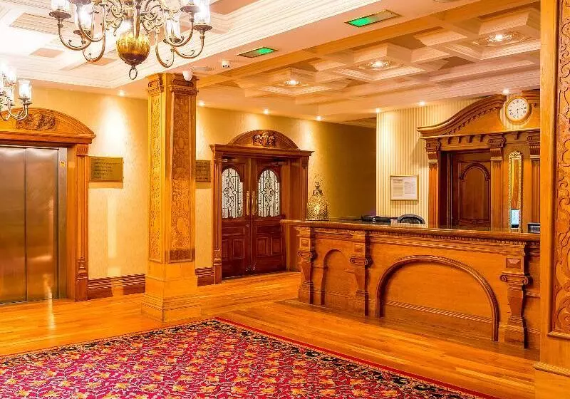 Lady Gregory Hotel, Leisure Club & Beauty Rooms