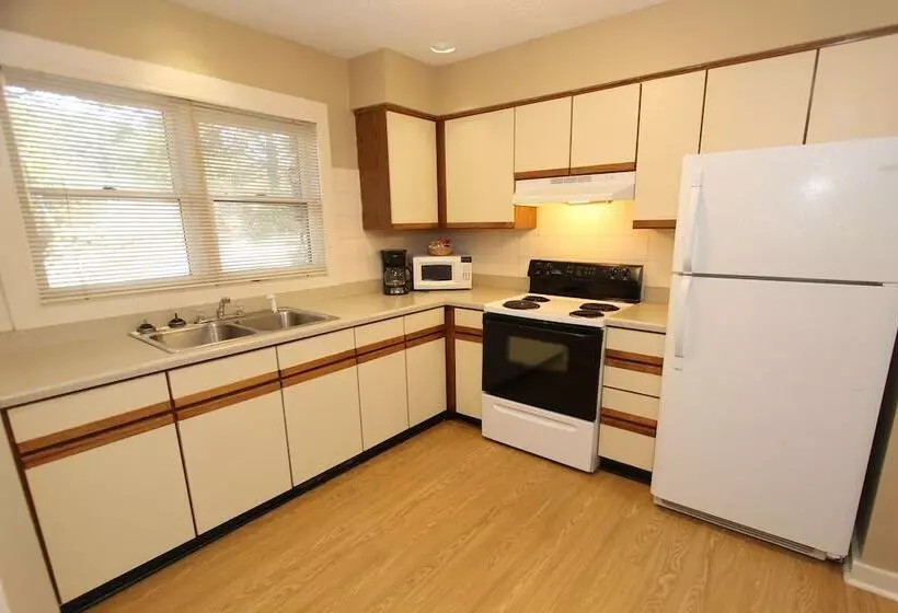 호텔 Lake Barkley State Resort