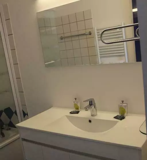 ホテル Les Thermes