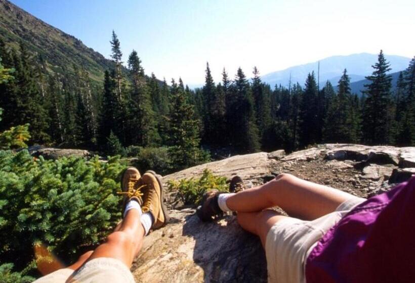 هتل Mountain Thunder Lodge