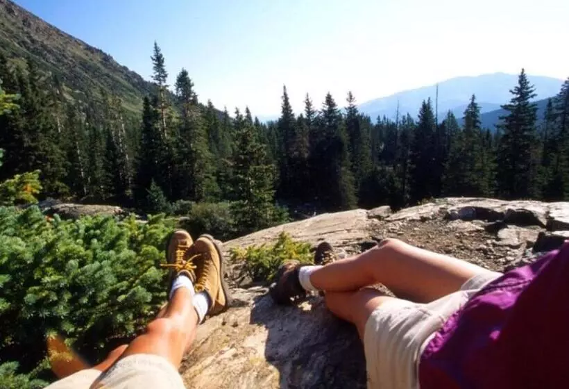 ホテル Mountain Thunder Lodge