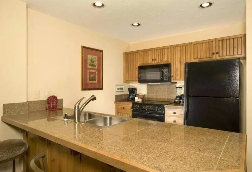 ホテル Mountain Thunder Lodge