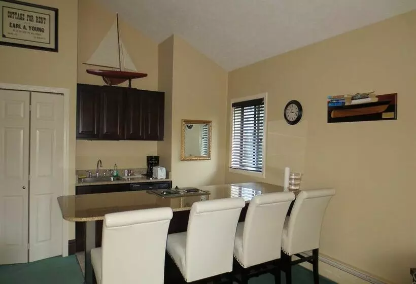 Отель Pointes North Inn Charlevoix