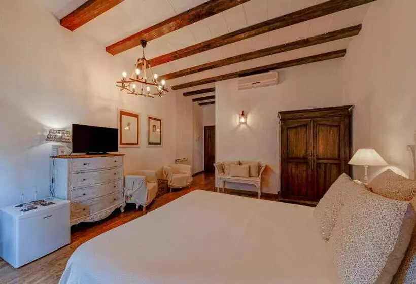 בית מלון כפרי La Fornal