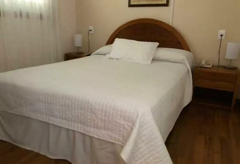 בית מלון כפרי San Fernando