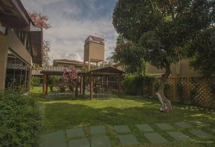 Отель Sj Jaguariaíva San Juan Jaguariaíva