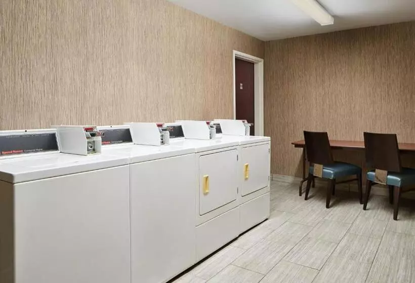 호텔 Springhill Suites Edgewood Aberdeen