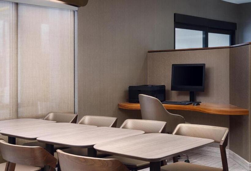 Szálloda Springhill Suites Edgewood Aberdeen