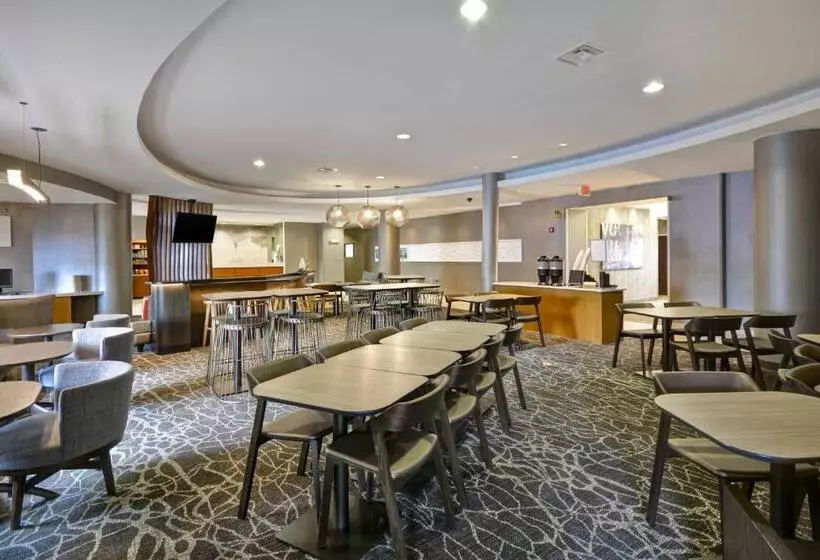 Hotel Springhill Suites Lexington Near The University Of Kentucky