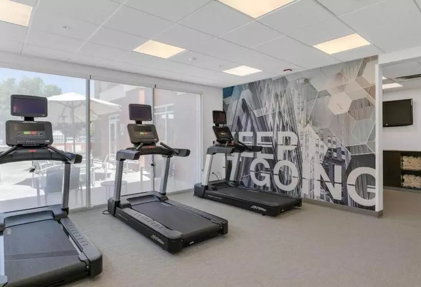 Отель Springhill Suites By Marriott Sacramento Natomas