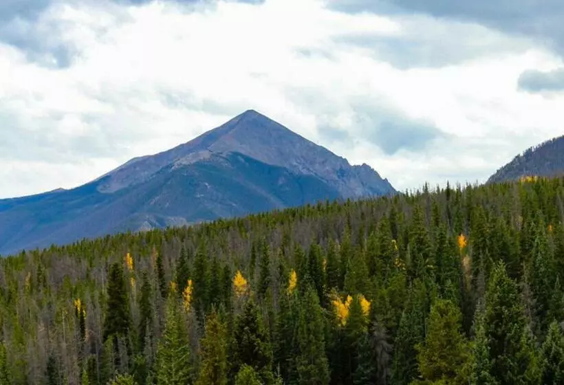 호텔 Tenderfoot Lodge 2621