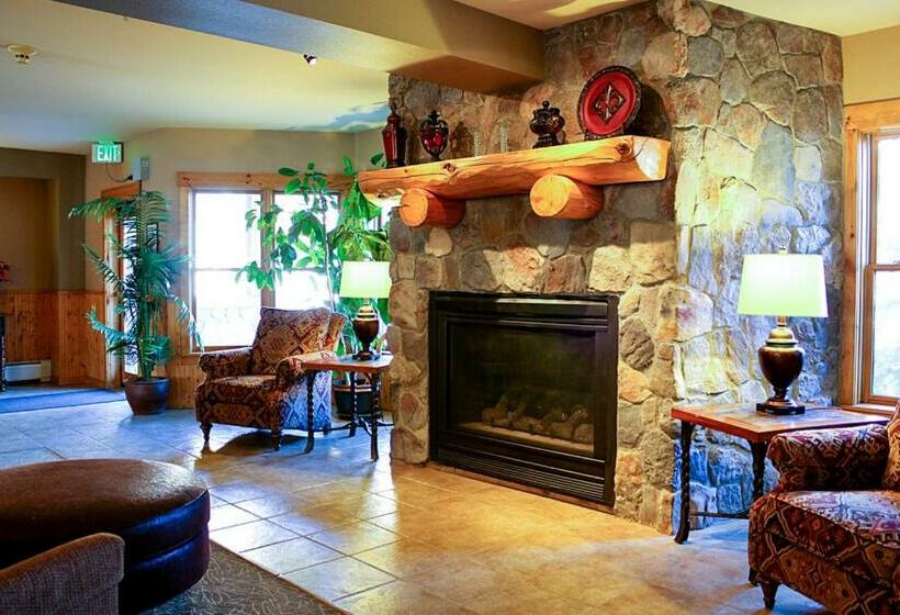 هتل Tenderfoot Lodge 2621