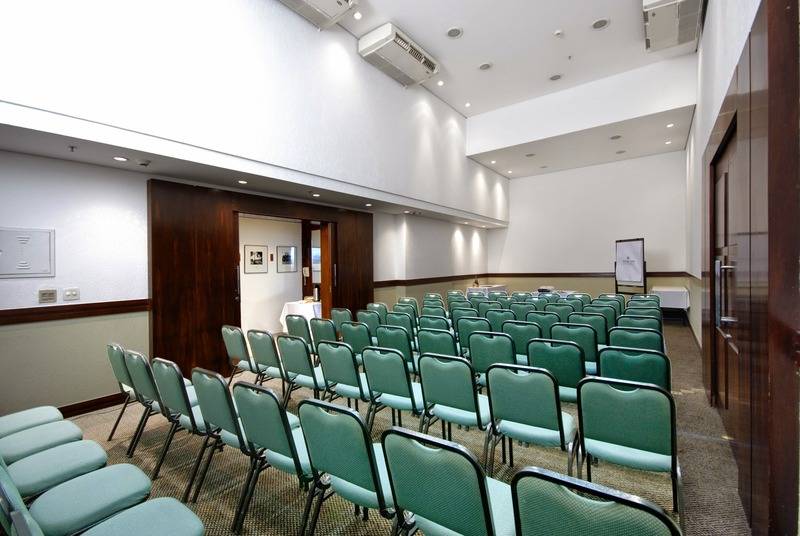 Hotel Paraiso Suites By Charlie