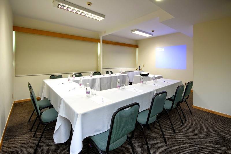 Hotel Paraiso Suites By Charlie