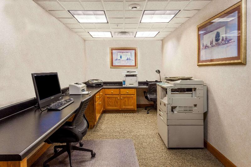 هتل Wingate By Wyndham Atlanta/six Flags Austell