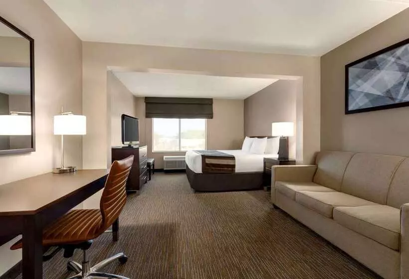 Hotel Wingate By Wyndham Wilmington