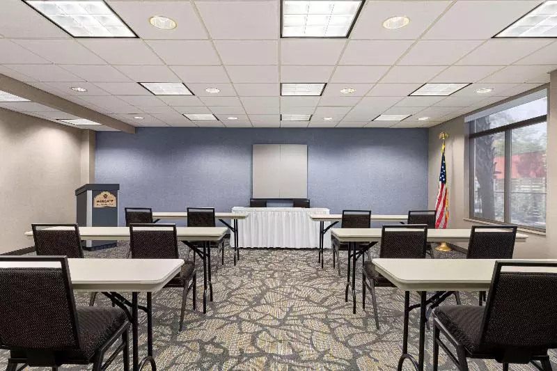 Hotel Wingate By Wyndham Wilmington