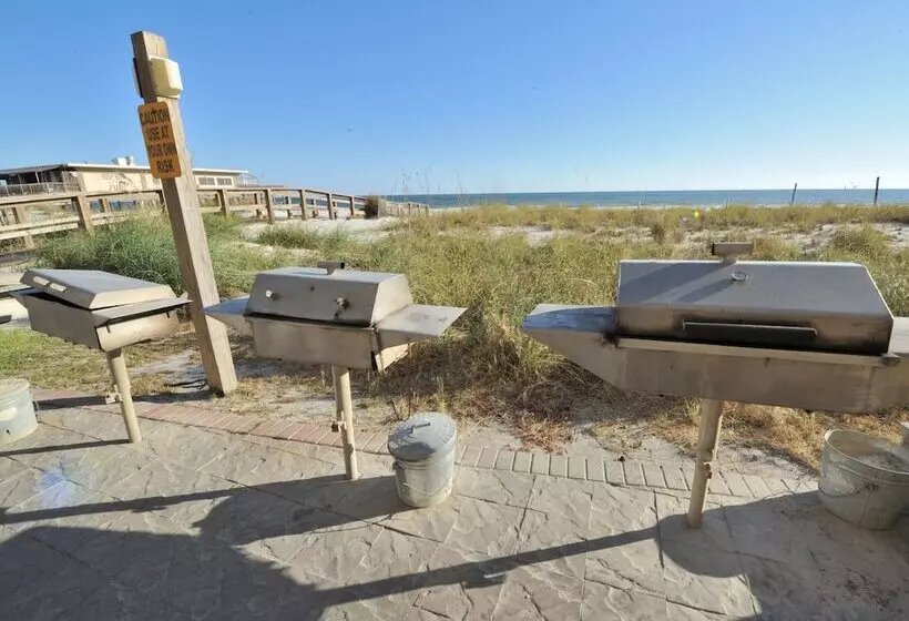 Seawind Condominiums