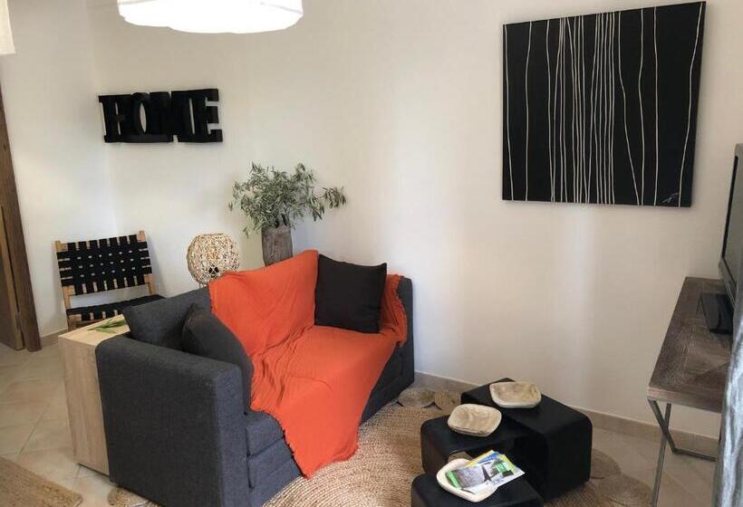 مبيت وإفطار Hestia