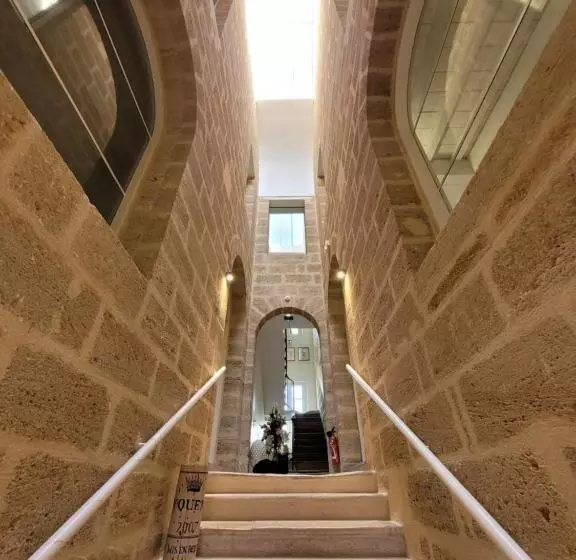 Aamiaismajoitus (B&B) Pavillon Des Millésimes