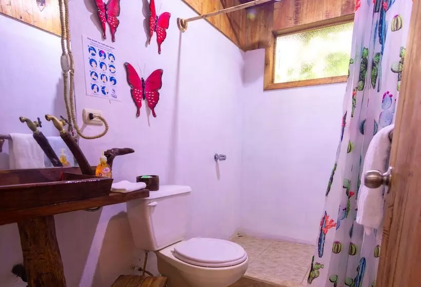 Aamiaismajoitus (B&B) Santuario De Ranas Valle Azul