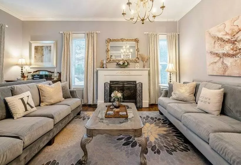 Aamiaismajoitus (B&B) The Kingsville House