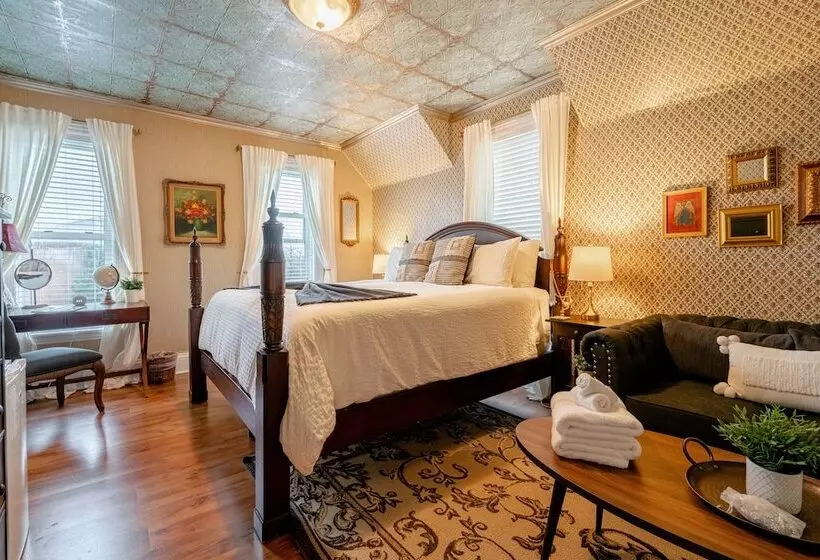 Aamiaismajoitus (B&B) The Kingsville House