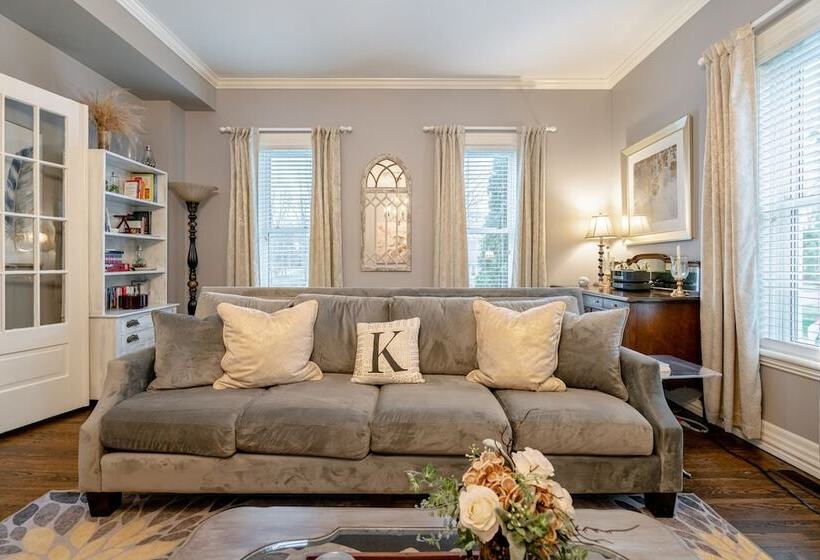 צימר The Kingsville House