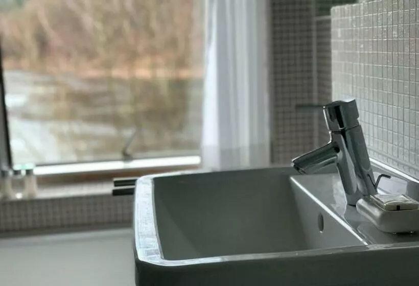 Hotelli Seehaus Forelle Haeckenhaus