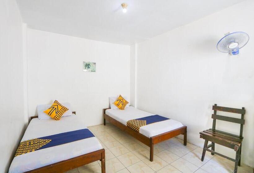 Spot On 2422 Hotel Moga Sari