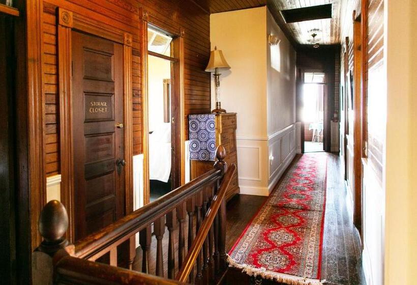 Otel The Sullivan House