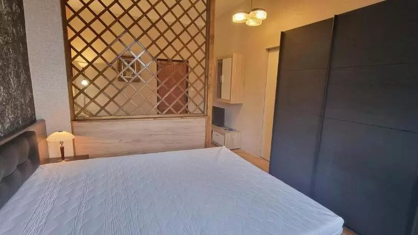 Hotelli Ubytování 8